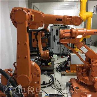KUKA维修保养KUKA机器人触摸屏启动显示白屏修理检测